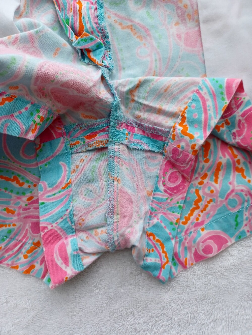 Lilly Pulitzer The Walsh Jelly Fish Print Shorts, Size 8 - Picture 10 of 16